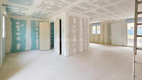 Vente                                                      Maison
                        
                     5 pièces                      95 m2                     à Boissy-sous-Saint-Yon