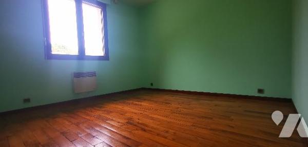 Pavillon 3 chambres avec terrain