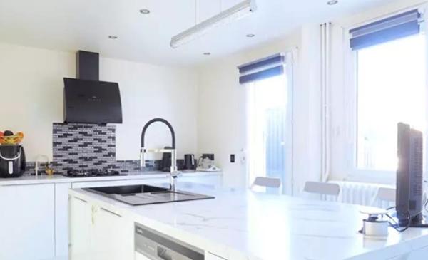 Maison à vendre |  Carrières-sous-Poissy |  6 pièces | 126 m²