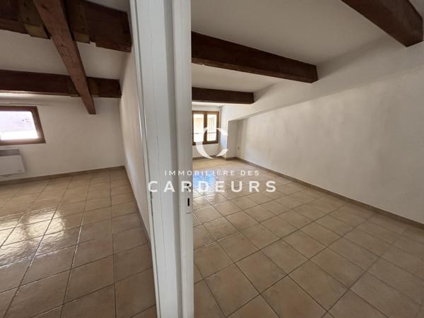 Appartement
                                                                                                                                                                                                                                                                                                                        3 pièce(s)                                                                                                                                                                                                          2 chambre(s)                                                                                                                                                                                                          72  m²