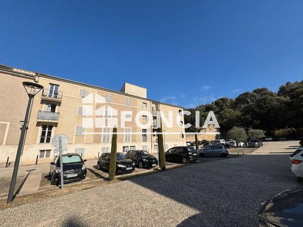 À vendre Appartement 2 pièces 48.9 m² - Villeneuve-lès-avignon 30400