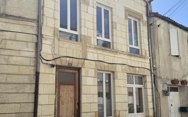 Maison à vendre    6 pièces •  Castets-en-Dorthe