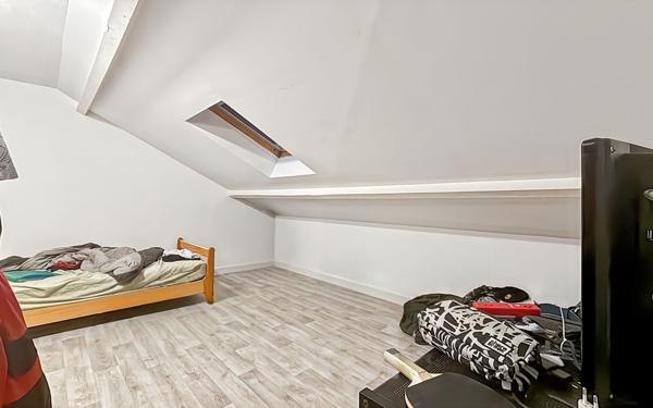 Maison à vendre    5 pièces • 114,30 m2 Bessines-sur-Gartempe