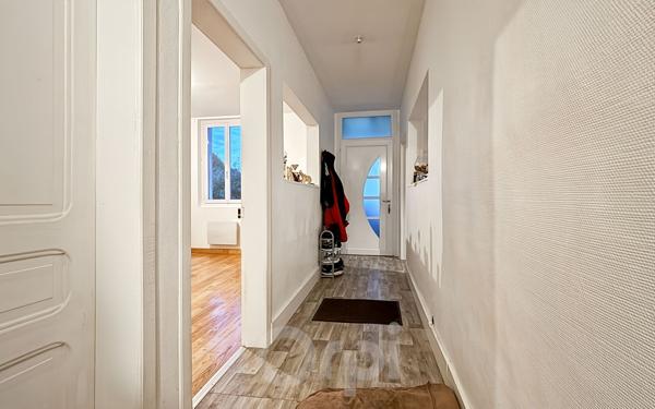 Maison à vendre    5 pièces • 114,30 m2 Bessines-sur-Gartempe