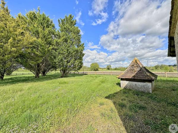 Maison de campagne avec dépendances