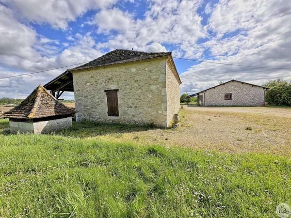 Maison de campagne avec dépendances