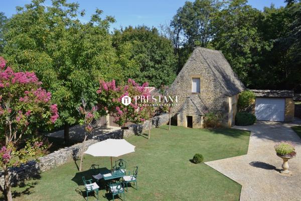 Belle maison de maître du 17ème siècle avec 5 toits de lauzes, proche de Sarlat. 3,5 hectares., SARLAT LA CANEDA
