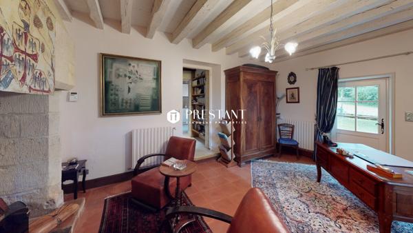 Belle maison de maître du 17ème siècle avec 5 toits de lauzes, proche de Sarlat. 3,5 hectares., SARLAT LA CANEDA