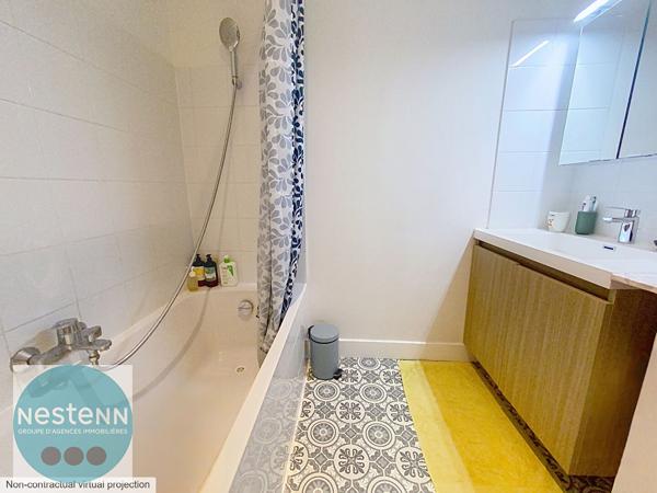 Maison de ville 4 pièces Orléans 110 m2 et sa cour privée sans vis à vis