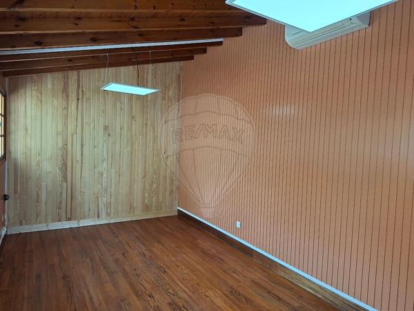 Bureau à louer - Cérons, Gironde - 33