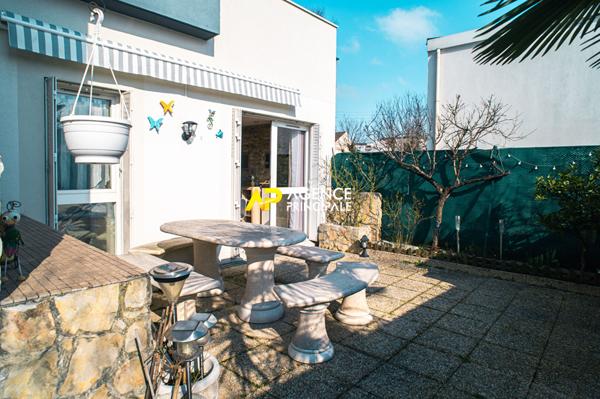 Appartement Sartrouville Le Val Notre-Dame 3 pièces 64 m² avec terrasse et box €259 900 ** - Référence 9509