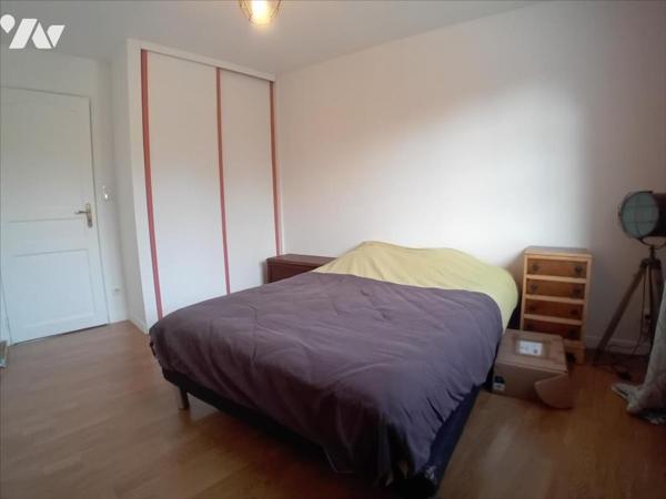 BRETTE-LES-PINS, très belle et très agréable maison de 3 chambres dont 2 en plain-pied