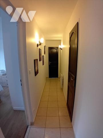 BRETTE-LES-PINS, très belle et très agréable maison de 3 chambres dont 2 en plain-pied