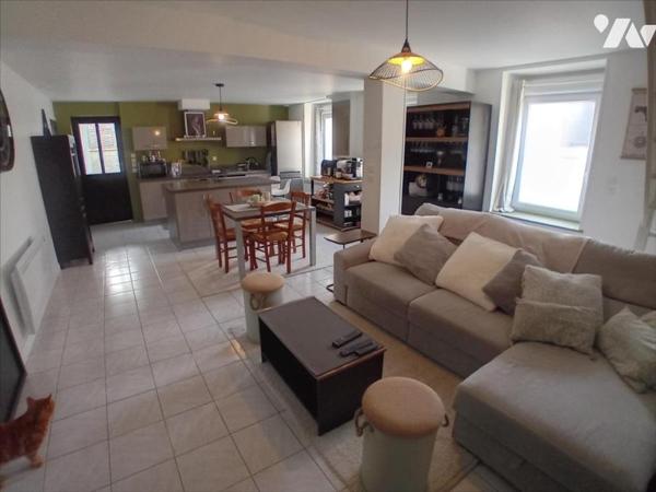 BRETTE-LES-PINS, très belle et très agréable maison de 3 chambres dont 2 en plain-pied