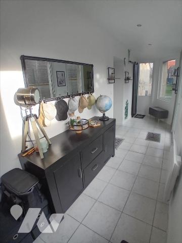 BRETTE-LES-PINS, très belle et très agréable maison de 3 chambres dont 2 en plain-pied