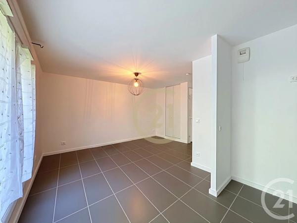 Appartement F1 à vendre  1 pièce - 28,81 m 2   VERSAILLES  - 78