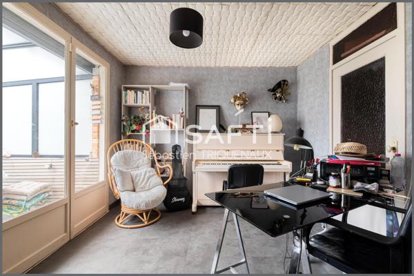 MAISON RENOVEE MONTREUIL JUIGNE, 4 CHAMBRES