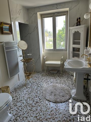 Maison à vendre 5 pièces 155 m² Tarascon