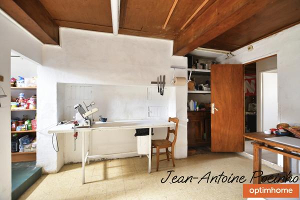 Immeuble à vendre SAINTE FOY DE PEYROLIERES (31)