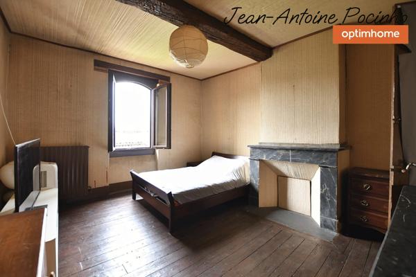 Immeuble à vendre SAINTE FOY DE PEYROLIERES (31)