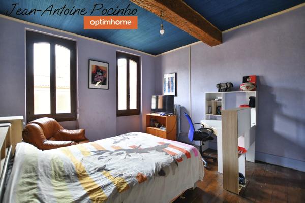 Immeuble à vendre SAINTE FOY DE PEYROLIERES (31)