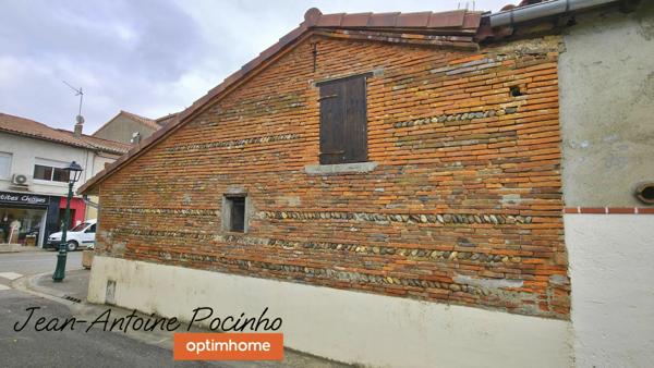 Immeuble à vendre SAINTE FOY DE PEYROLIERES (31)
