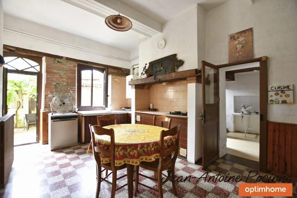 Immeuble à vendre SAINTE FOY DE PEYROLIERES (31)