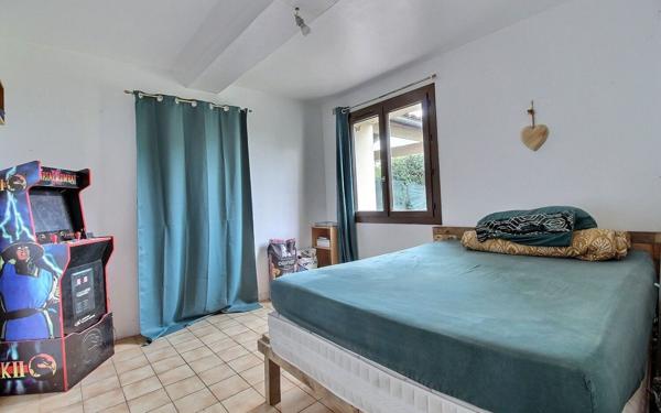 Maison à vendre    4 pièces •  Amou