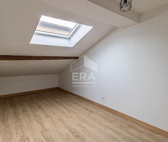 Magnifique appartement sous les combles, refait à neuf - 41m2 - Tarare