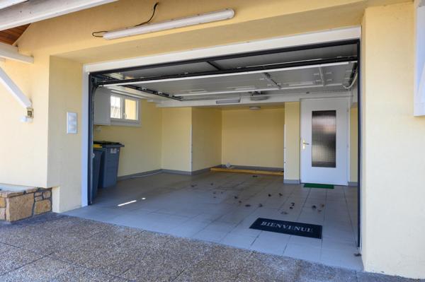 Maison à GREZIEU-LA-VARENNE, 69290 - 6 pièces 180m²