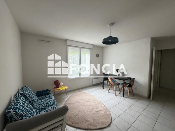 Location Appartement 2 pièces 38.06 m² - IMPASSE DU PONT DE VARS Angouleme 16000