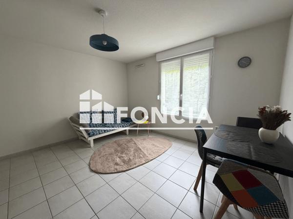 Location Appartement 2 pièces 38.06 m² - IMPASSE DU PONT DE VARS Angouleme 16000