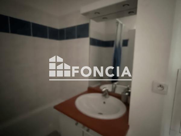 Location Appartement 2 pièces 38.06 m² - IMPASSE DU PONT DE VARS Angouleme 16000
