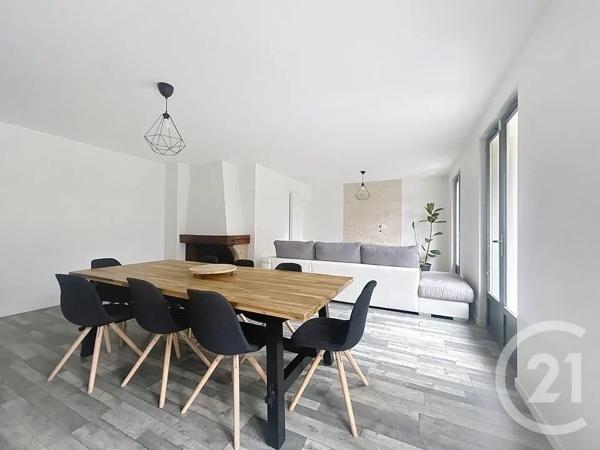 Maison à vendre  6 pièces - 128 m 2   ST FARGEAU PONTHIERRY  - 77
