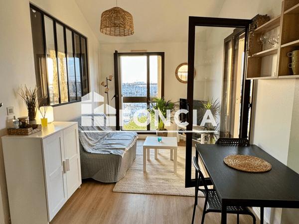 Location Appartement meublé 2 pièces 31.76 m² - 2 A 6 ALLEE DE LA MISAINE La Rochelle 17000