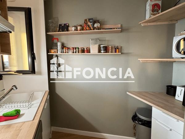 Location Appartement meublé 2 pièces 31.76 m² - 2 A 6 ALLEE DE LA MISAINE La Rochelle 17000