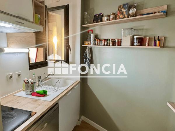 Location Appartement meublé 2 pièces 31.76 m² - 2 A 6 ALLEE DE LA MISAINE La Rochelle 17000