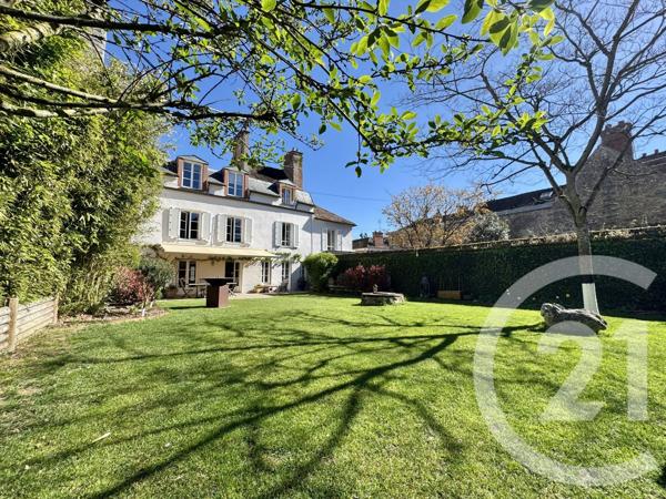 Maison à vendre  16 pièces - 695,62 m 2   DAMMARIE LES LYS  - 77