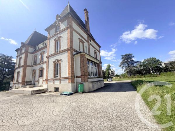 Maison à vendre  16 pièces - 695,62 m 2   DAMMARIE LES LYS  - 77