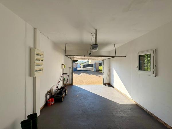 A VENDRE - Maison de PLAIN-PIED 5 pièces LAIZE (71)