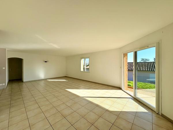 A VENDRE - Maison de PLAIN-PIED 5 pièces LAIZE (71)