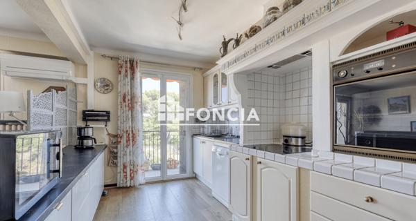 À vendre Appartement 3 pièces 89.25 m² - Salon-de-provence 13300