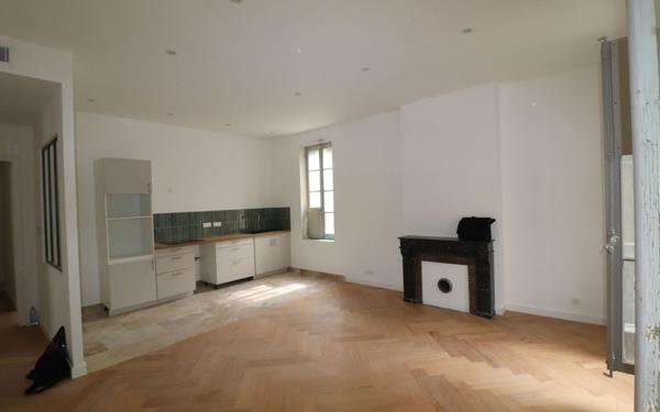 Appartement à vendre    4 pièces • 98 m2 Roquevaire