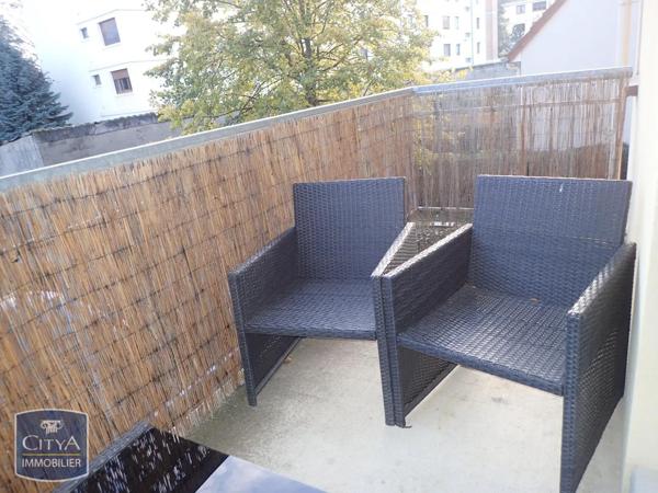 Appartement à louer 2 pièces 48.05m² Châteauroux (36000)