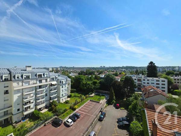 Appartement F4 à vendre  4 pièces - 81,24 m 2   BOURG LA REINE  - 92