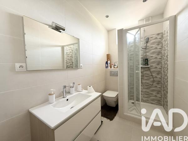 Maison à vendre 7 pièces 140 m² Vaux-le-Pénil