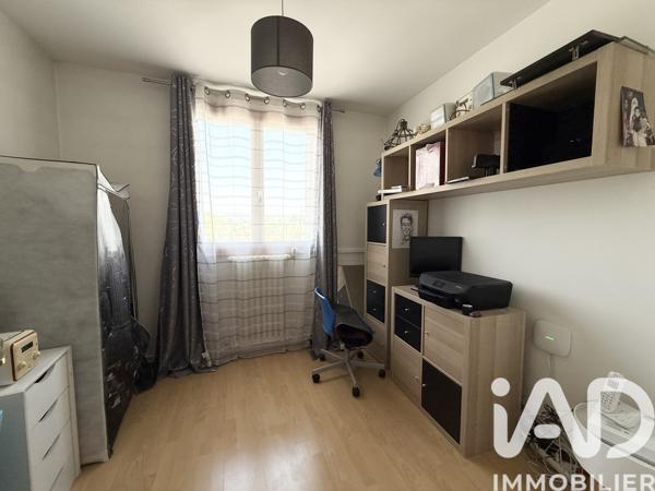 Maison à vendre 7 pièces 140 m² Vaux-le-Pénil