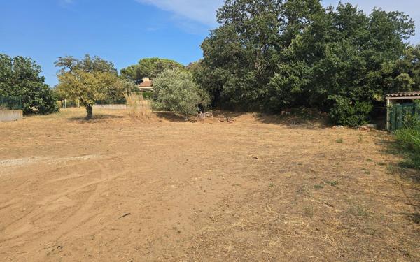 Terrain à vendre
