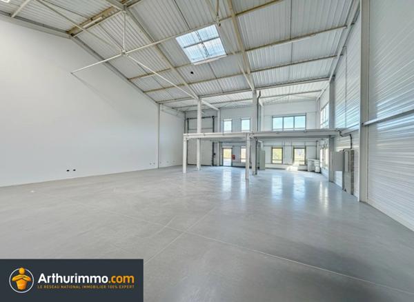 Location Local commercial 234 m2 à Bourgoin-Jallieu