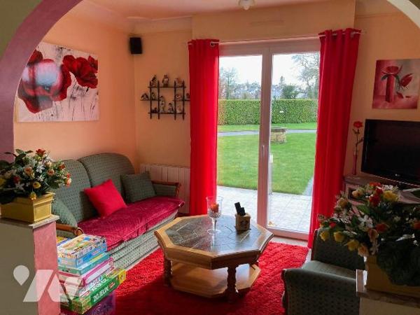 Maison a Vendre à BRIEC, en Finistère Sud (29), en EXCLUSIVITE, au Coeur du Bourg, Maison Tradi...